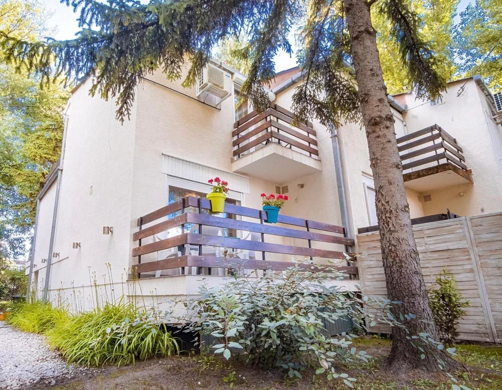 Nyaralo Apartman Шіофок Екстер'єр фото